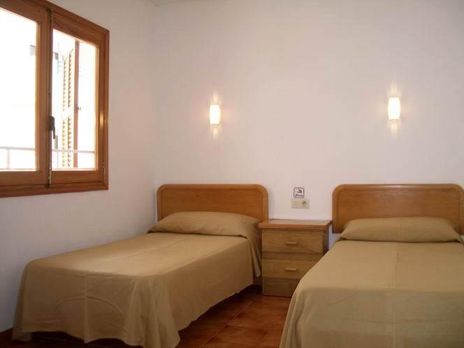 Apartamentos Mira Mola Figueretas Quarto foto